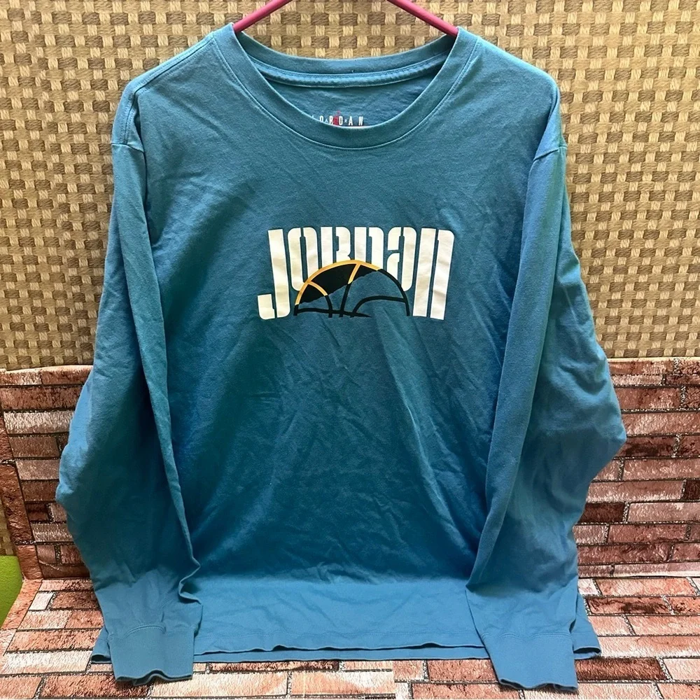 Jordan Teal Long Sleeve Shirt size XL